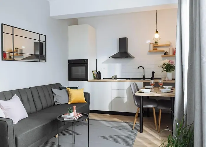 Infinity - Old Town Centre Apartment Bucharest