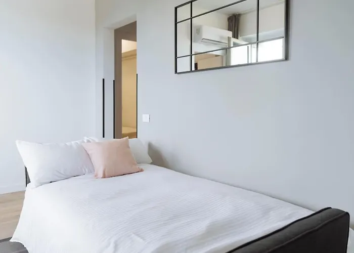 Infinity - Old Town Centre * Bucharest