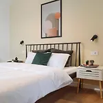 Apartament Infinity - Old Town Centre I Carpark Nearby I Big Balcony Bucureşti