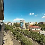 Infinity - Old Town Centre I Carpark Nearby I Big Balcony Апартаменти *