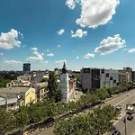 Infinity - Old Town Centre I Carpark Nearby I Big Balcony *
