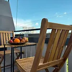 Apartament Infinity - Old Town Centre I Carpark Nearby I Big Balcony Bucureşti