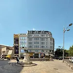 Апартаменти Infinity - Old Town Centre I Carpark Nearby I Big Balcony *
