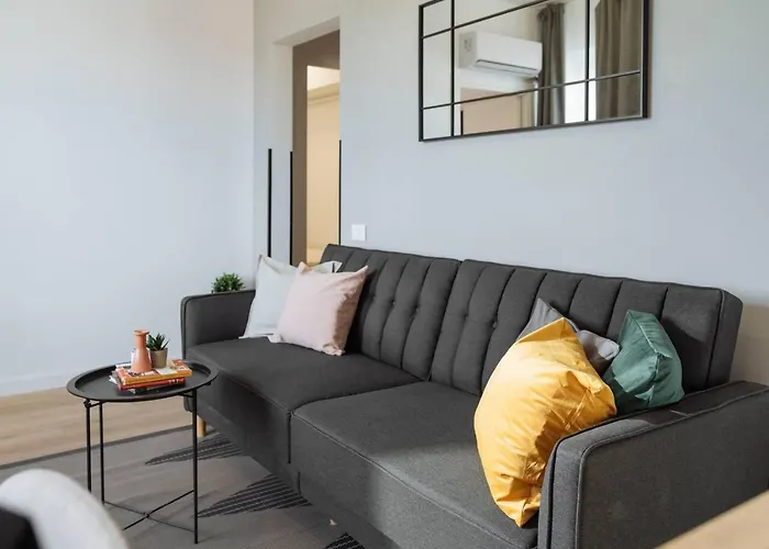 Infinity - Old Town Centre Βουκουρέστι