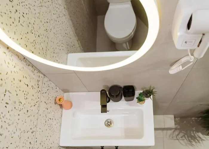 Infinity - Old Town Centre