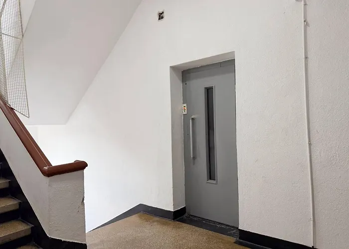 Infinity - Old Town Centre アパート *