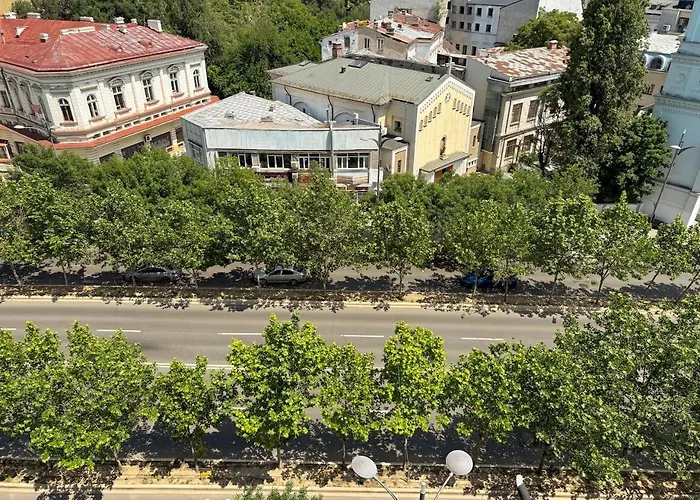 Infinity - Old Town Centre Апартаменты *