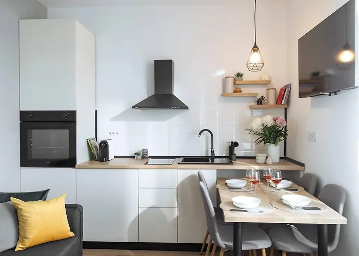 Infinity - Old Town Centre בוקרשט